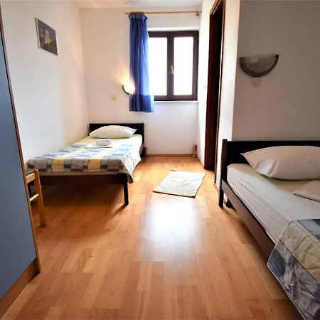 Appartement Maja *