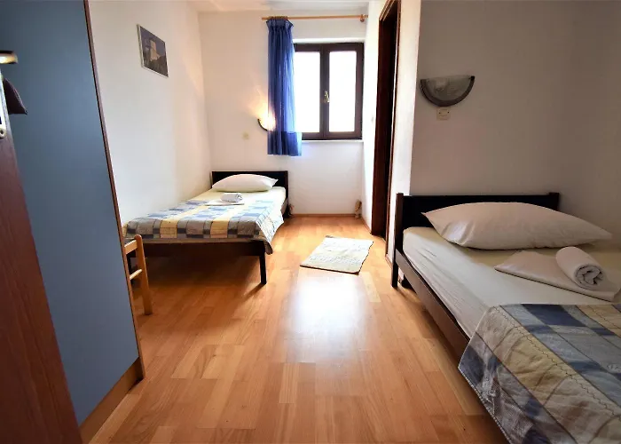 Apartman Maja *