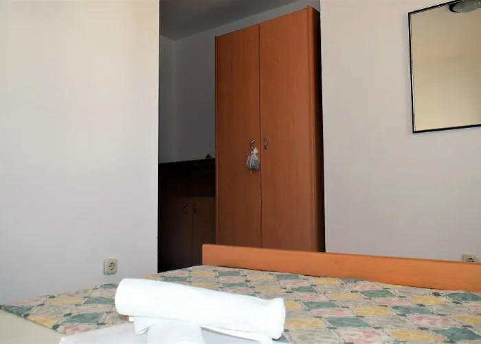 Apartman Maja *